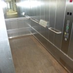 Bild des Innenraums des Fahrstuhls